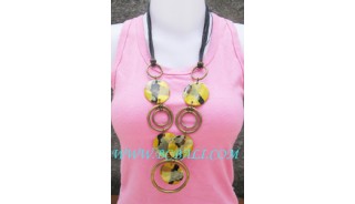 Women's Fashion Necklaces 